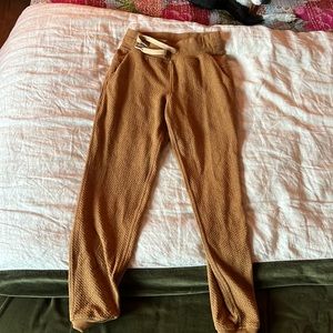 Lulu sweat pants size 2